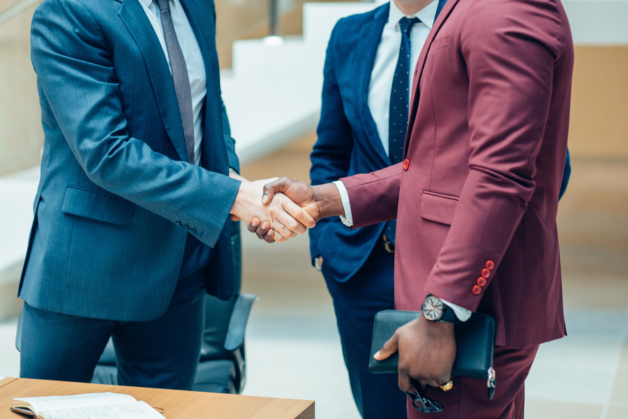 深圳律师解读：农村土墙老房子能否办理房产证