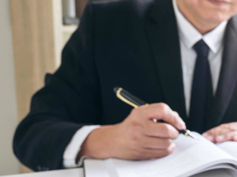 海外追债的基本概念、实践与法律挑战