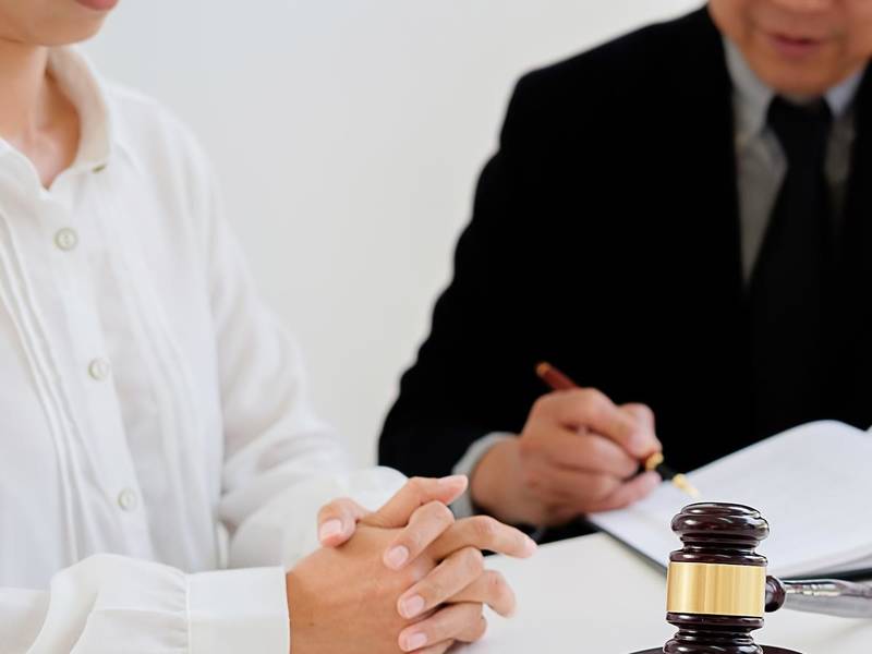 批捕阴影下，深圳律师如何巧用取保候审？实战攻略大揭秘！